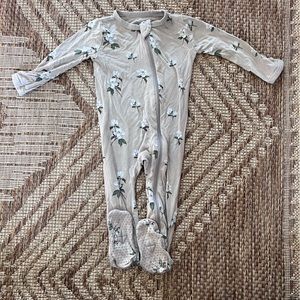 Kyte Baby zippered footie pajamas